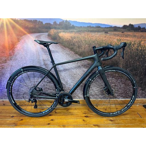 Genesis Datum 20 Medium(56cm)- USED